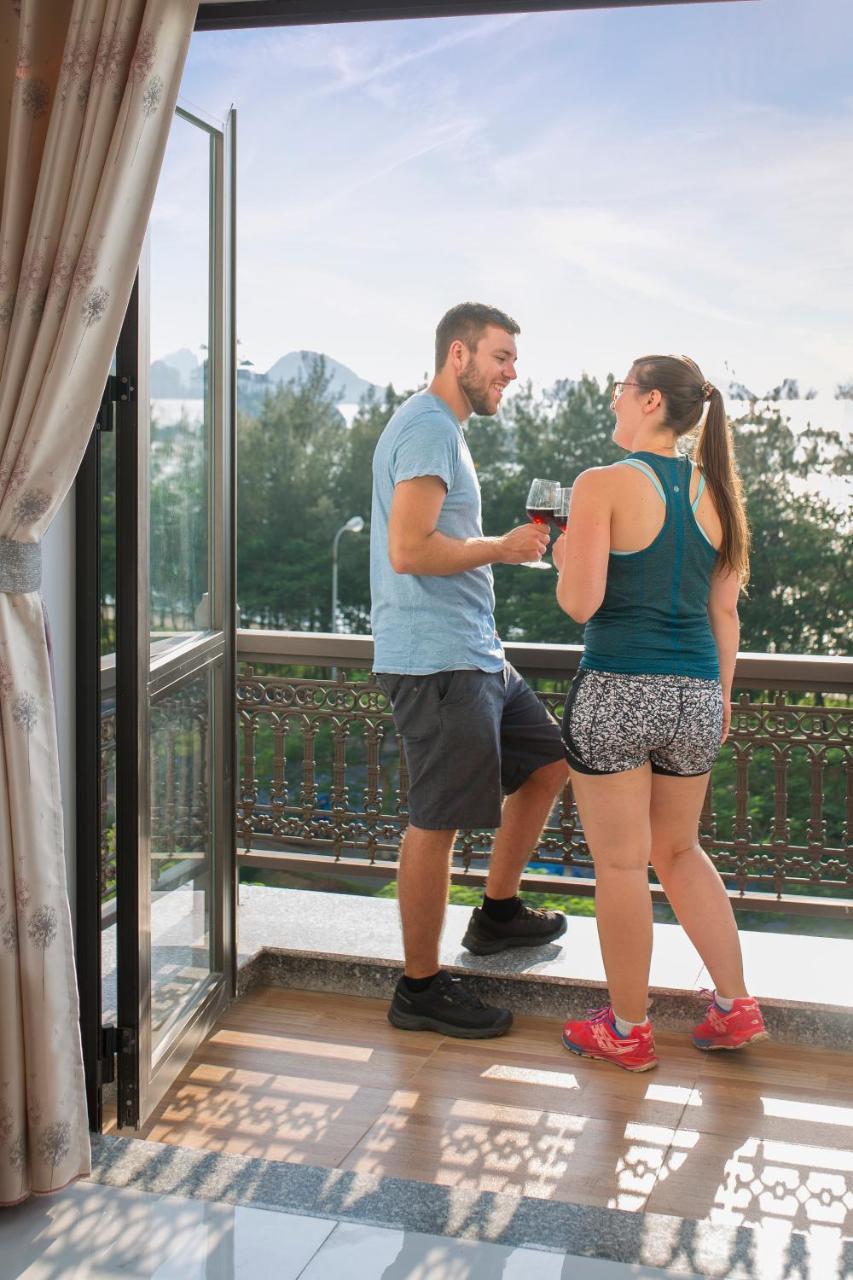 Quang Tung Hotel Dong Khe Sau Екстериор снимка