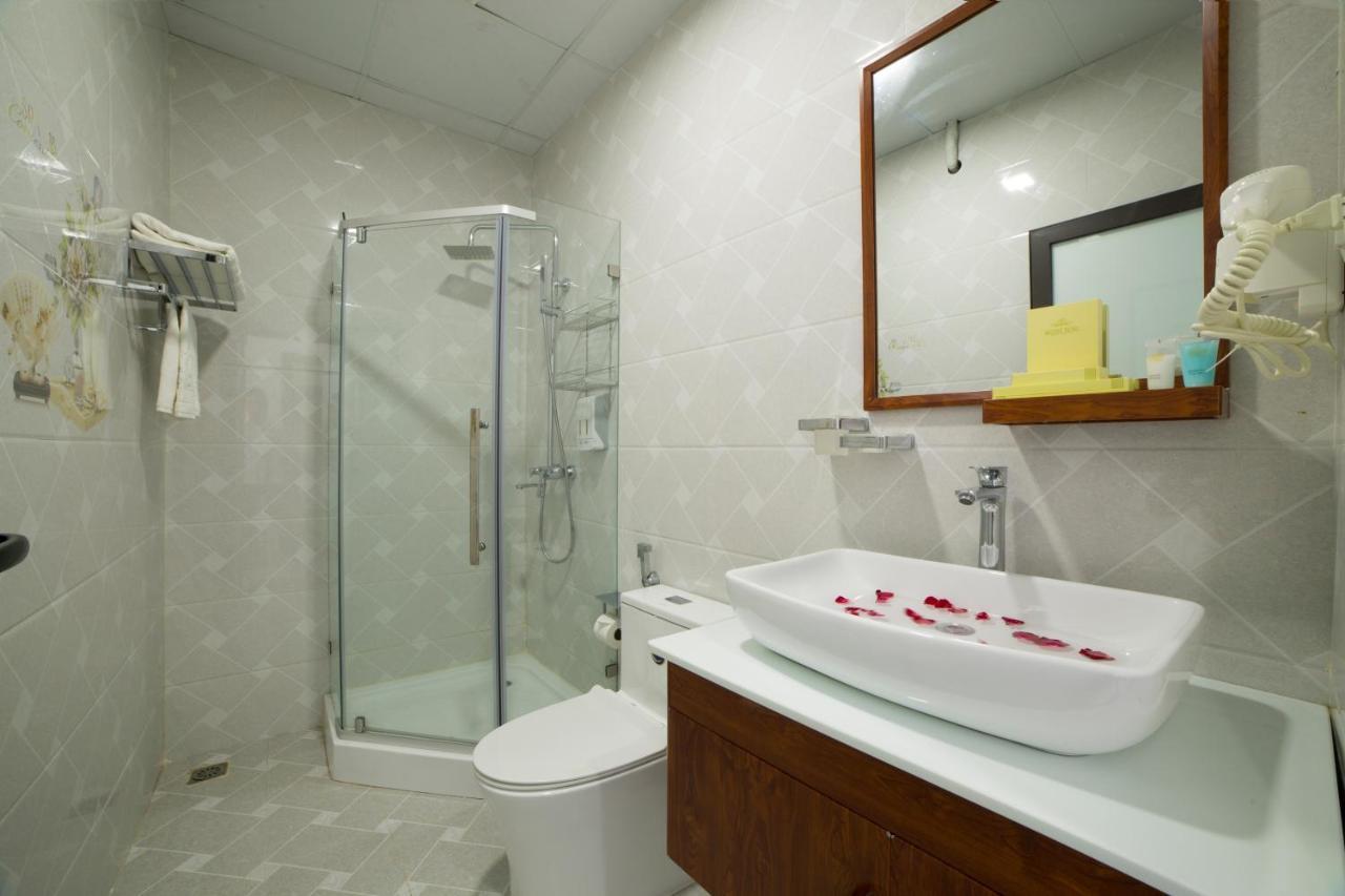 Quang Tung Hotel Dong Khe Sau Екстериор снимка